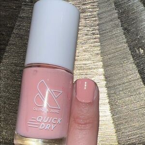 3/$10 Olive & June Quick Dry Nail Polish in Pink-Nuance